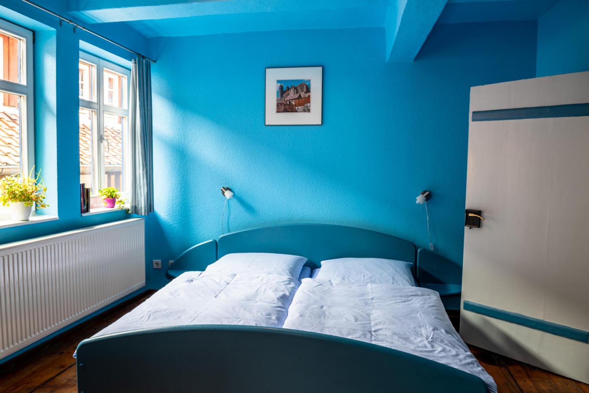 Fachwerkhotel - Ferienhaeuser Vorhof Zur Hoelle Quedlinburg Esterno foto