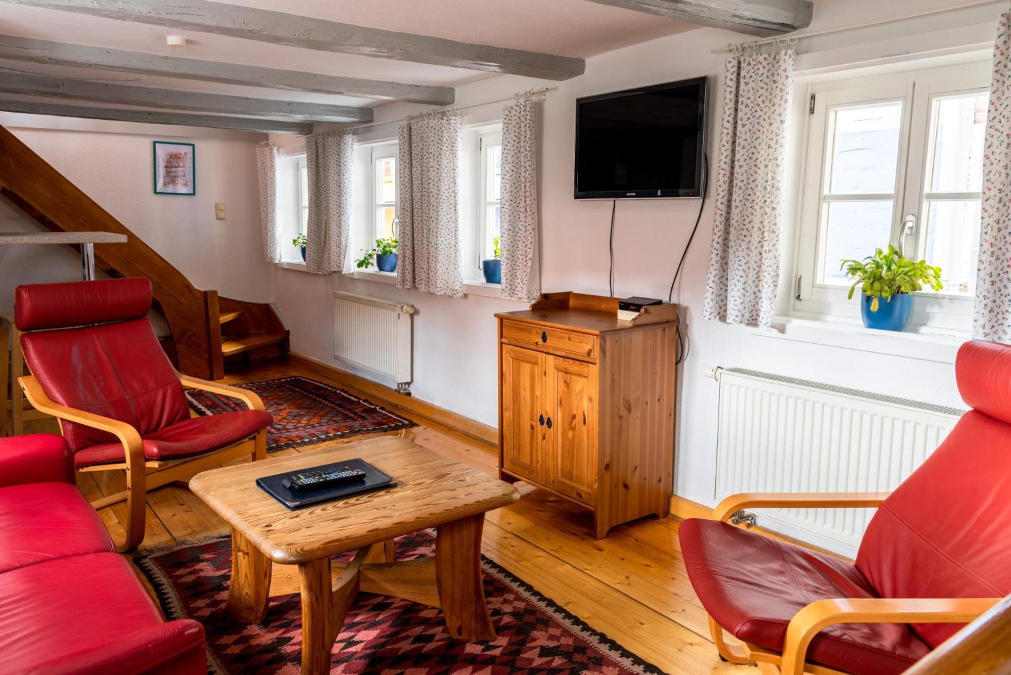 Fachwerkhotel - Ferienhaeuser Vorhof Zur Hoelle Quedlinburg Esterno foto
