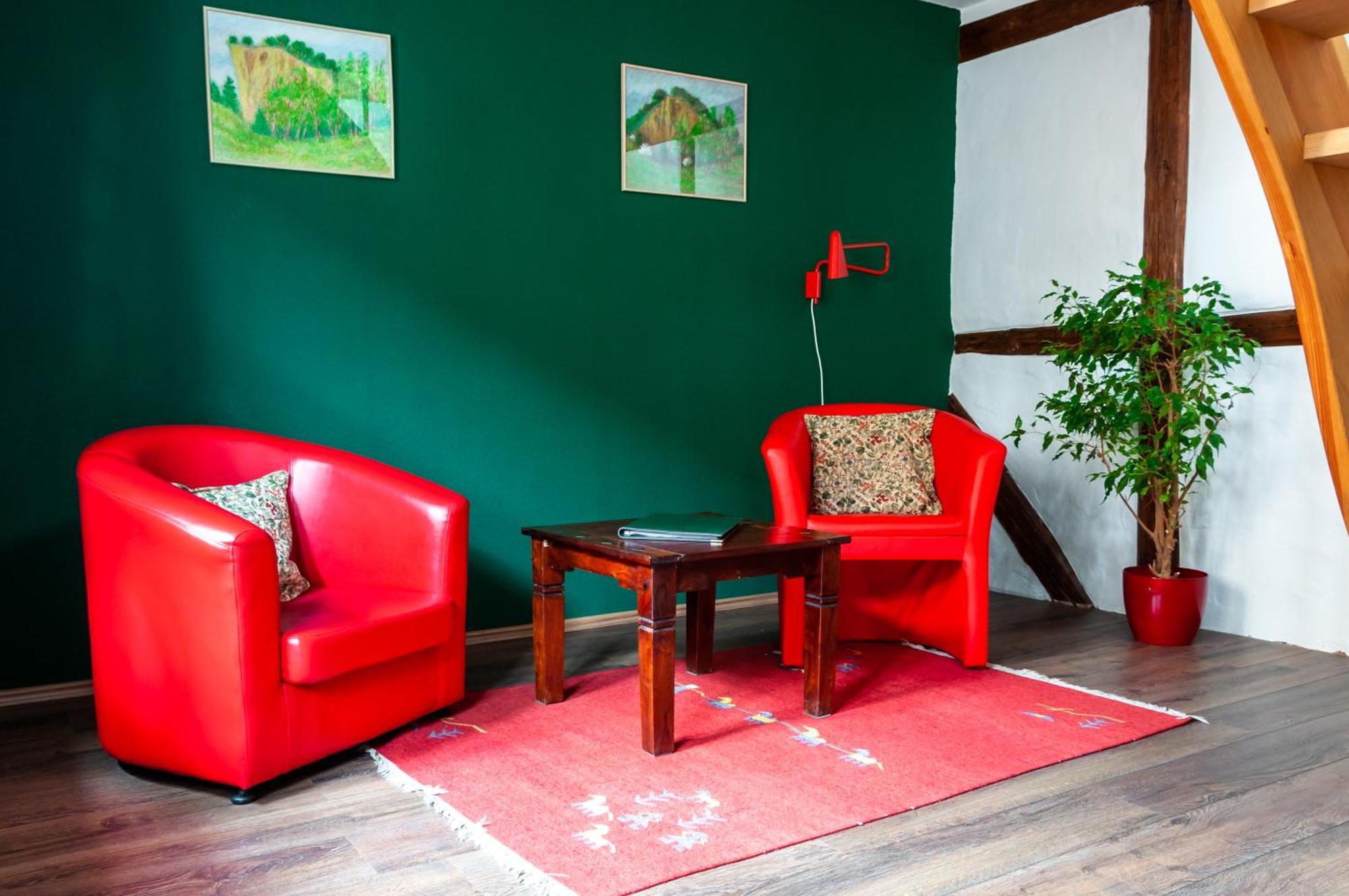 Fachwerkhotel - Ferienhaeuser Vorhof Zur Hoelle Quedlinburg Esterno foto