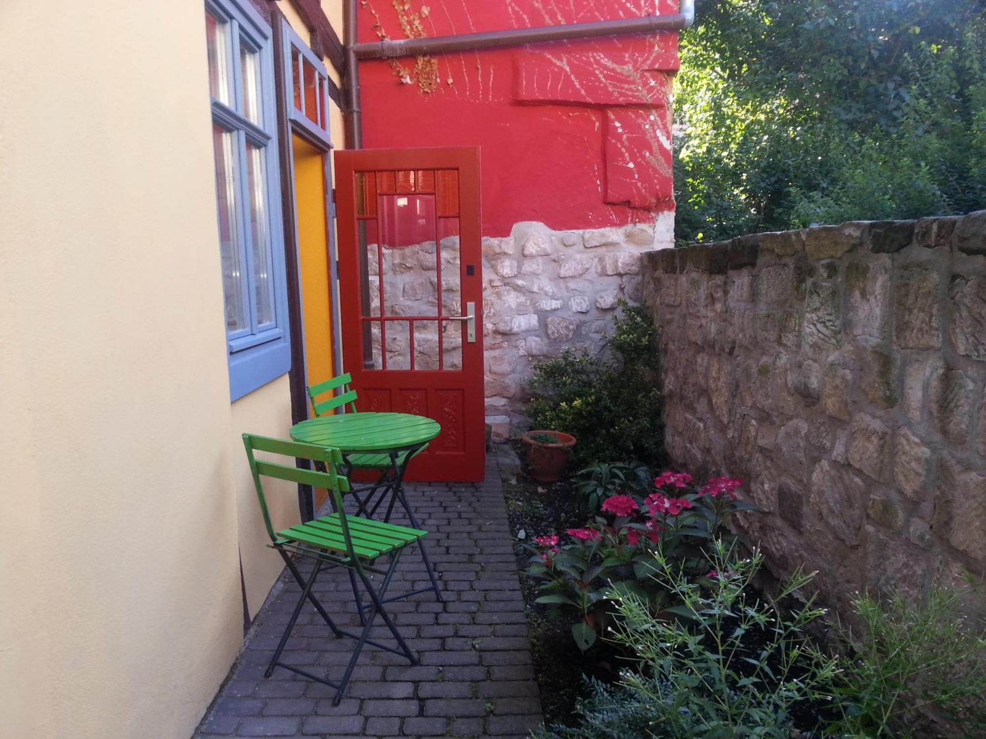 Fachwerkhotel - Ferienhaeuser Vorhof Zur Hoelle Quedlinburg Esterno foto